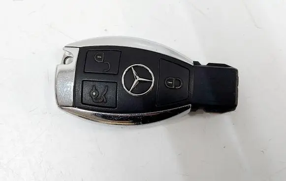 Mercedes-Benz C AMG W205 Ignition key/card 