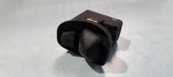 BMW 5 E34 Wing mirror switch 61311380148