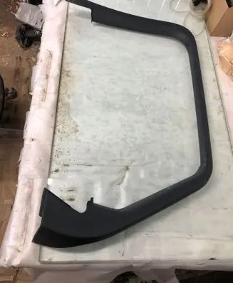 Mercedes-Benz GLC C254 Rear door glass trim molding A2547370200