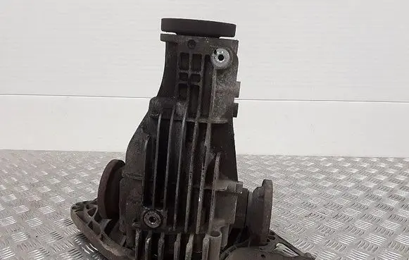 Audi A5 8T 8F Rear differential 8k0599287j 0ar525083b