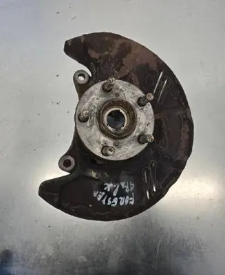 Front wheel hub