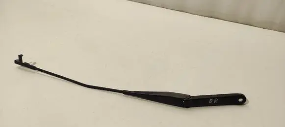 Ford Focus Front wiper blade arm 4M5117526CC