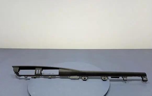 Toyota Auris E180 Side skirt rear trim 5541202430