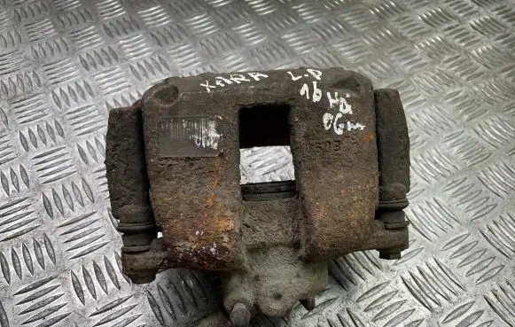 Citroen Xsara Picasso Front brake caliper