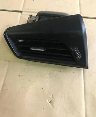 BMW 2 F45 Dashboard side air vent grill/cover trim 926E207