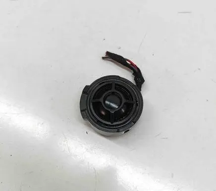 Audi A4 S4 B9 8W Panel speaker 8W0035397