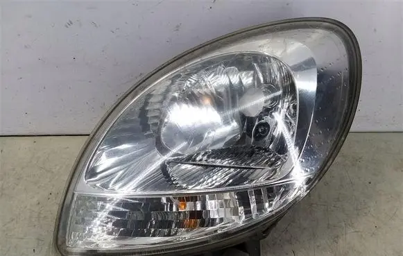 Renault Kangoo I Headlight/headlamp 8200236590