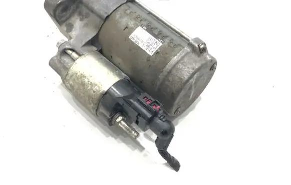 Volkswagen PASSAT B8 Starter motor 02Z911024