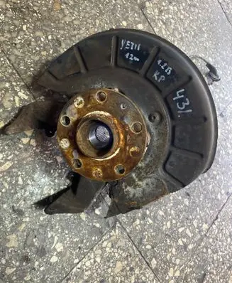 Skoda Yeti (5L) Front wheel hub