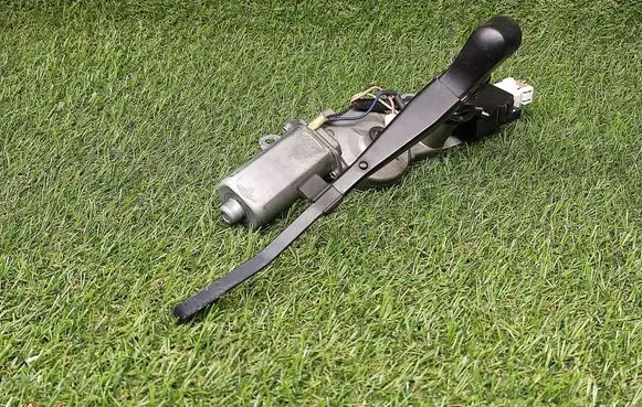 Chevrolet Aveo Rear window wiper motor 