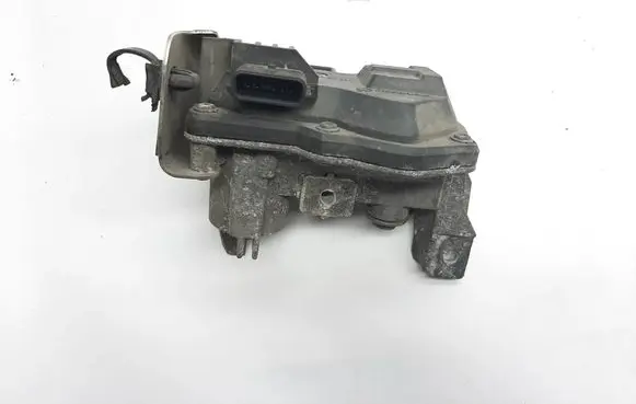 Mercedes-Benz C W205 Intake manifold valve actuator/motor 01314E0781 50885503