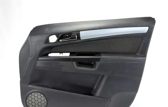 Opel Zafira B Front door card panel trim 13164487