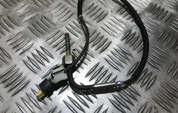 Mercedes-Benz ML W164 Exhaust gas temperature sensor a0009058604 1601123409236