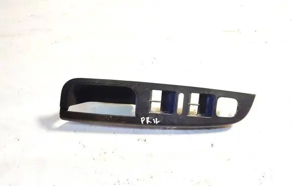 Audi A4 S4 B5 8D Front door window switch trim 1k4868049c