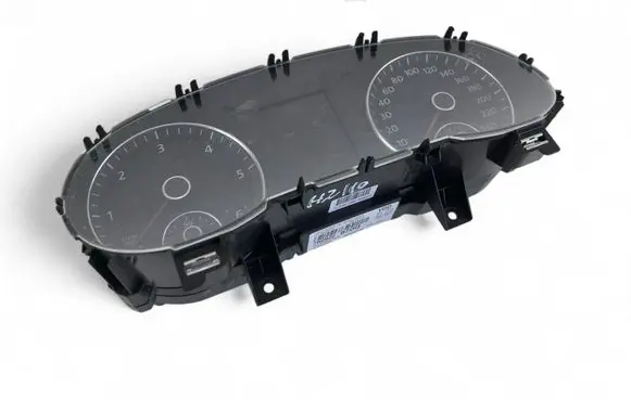 Volkswagen Sharan Speedometer (instrument cluster) 7N0920870Q