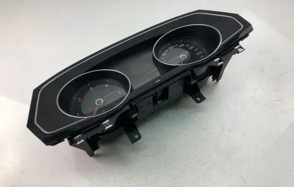 Volkswagen PASSAT B8 Speedometer (instrument cluster) 3G0920741B