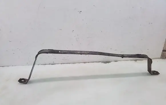 Fuel tank mounting bracket