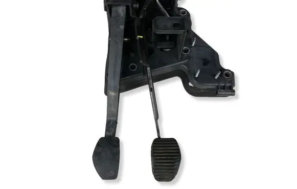 Peugeot 407 Pedal assembly 9654751280