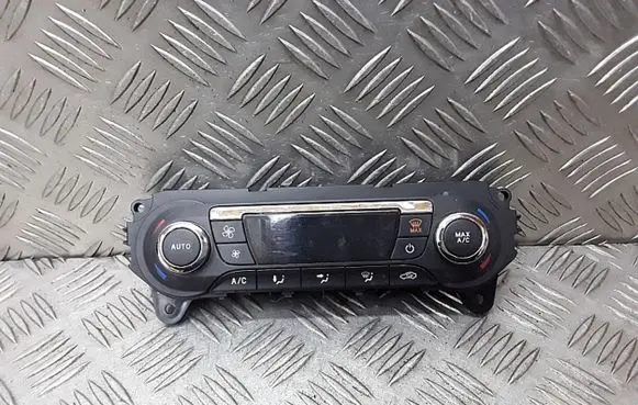 Ford Focus Climate control unit bm5t18c612cj