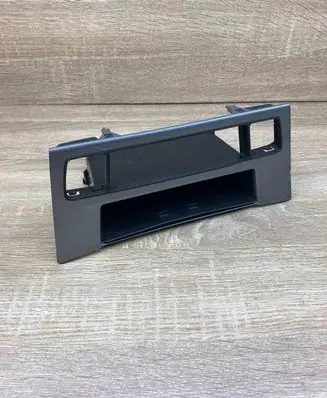 BMW 5 E60 E61 Glove box central console 69139391 9156029