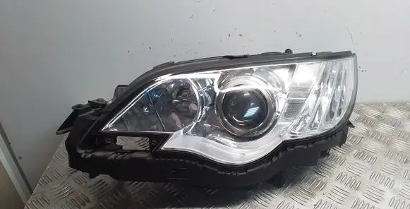 Subaru Outback Headlight/headlamp 10020954