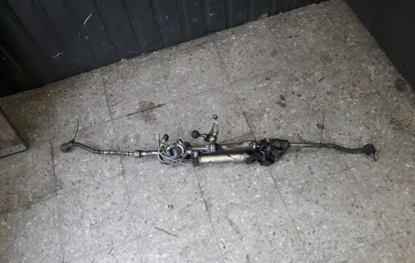 Peugeot 405 Steering rack 9431131021