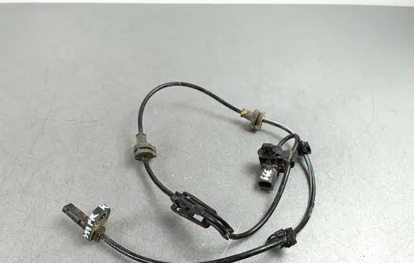 Honda CR-V ABS brake wheel speed sensor
