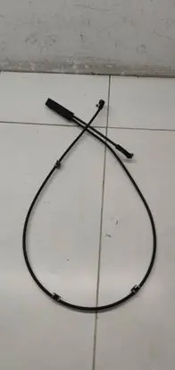 BMW 1 F40 Engine bonnet/hood lock release cable 62580110