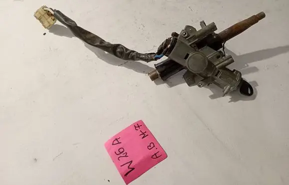 Toyota Auris 150 Steering wheel axle 121221
