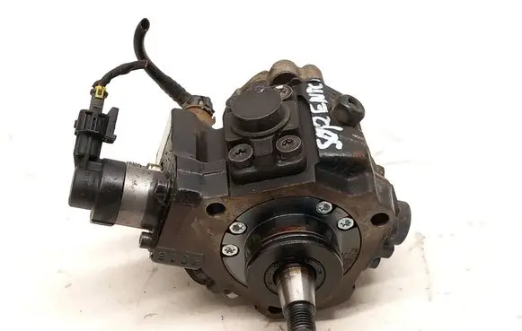 KIA Sorento Fuel injection high pressure pump 0445010118 006551 331004A410