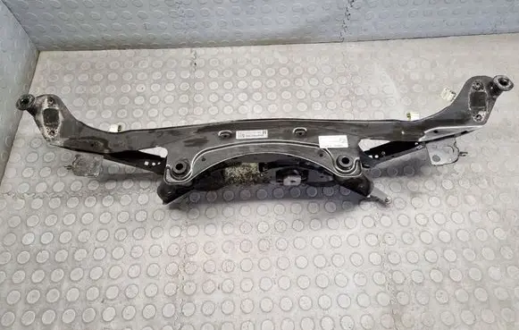 BMW 2 Active Tourer U06 Rear subframe 6894205 7178103 7N19589