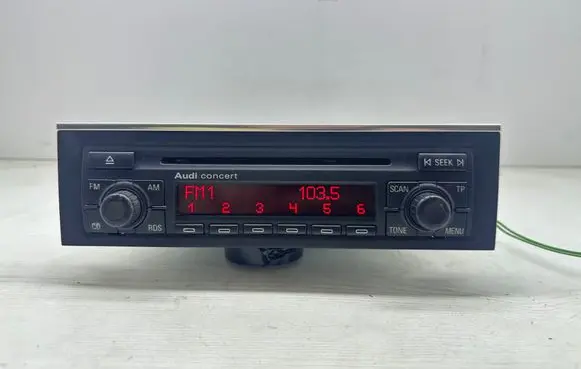 Audi A4 S4 B6 8E 8H Radio/CD/DVD/GPS head unit 8E0035186D AUZ2Z3E3221381 9183978251
