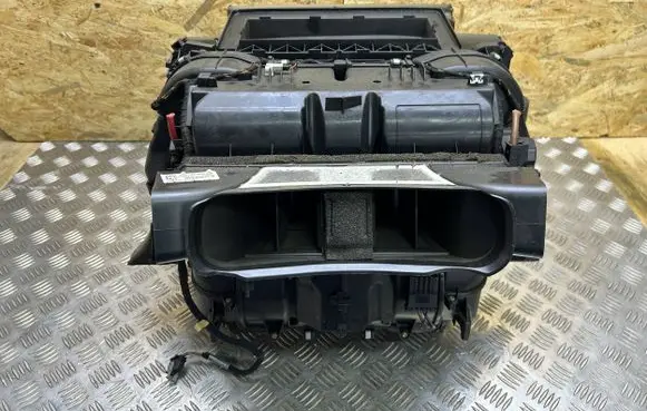 BMW 5 E60 E61 Interior heater climate box assembly 6918845 6912212