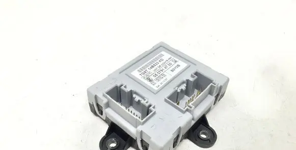 Volvo XC70 Door control unit/module 7G9T14B533KD