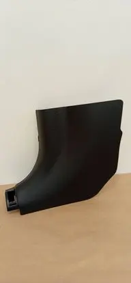Foot area side trim