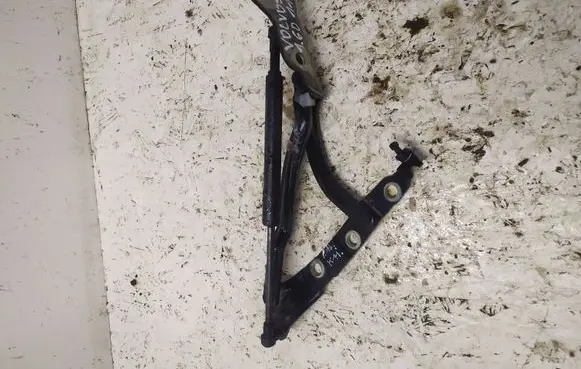 Volvo S40 Tailgate/trunk/boot hinge