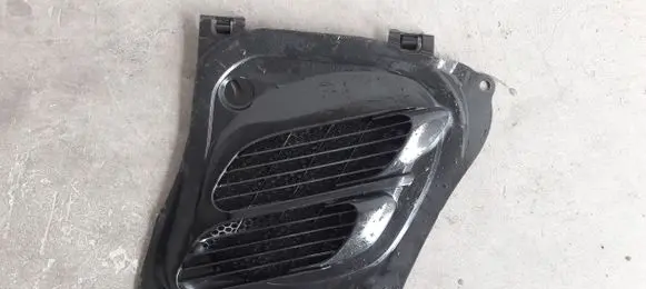 Peugeot 206 Bonnet/hood grill 96011620