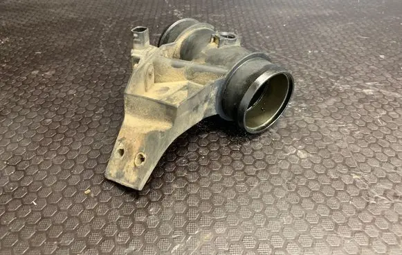 Mercedes-Benz Sprinter W901 W902 W903 W904 Turbo air intake inlet pipe/hose 