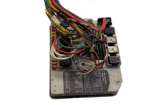 Nissan Micra Fuse module 284B7AX615