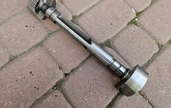 Opel Astra K Balance shaft 55510673-