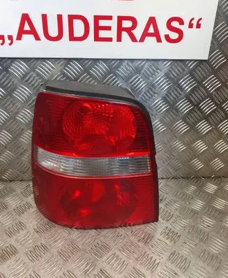 Volkswagen Touran I Rear/tail lights