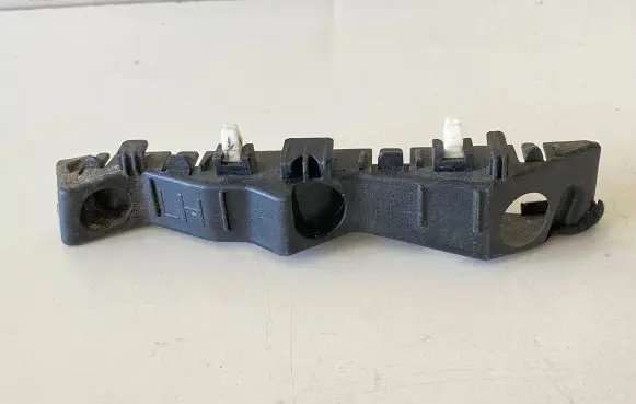 KIA Optima Fender mounting bracket 86513D4000