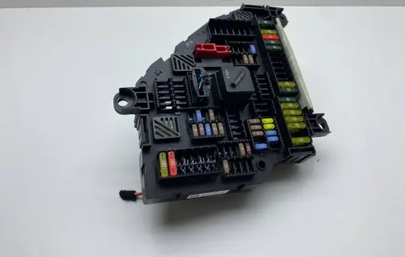 BMW X3 F25 Fuse module 9259469 9259469-02
