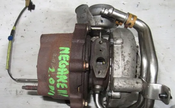 Renault Megane III Turbo 8200827854