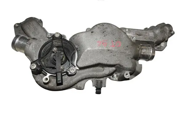 Porsche Panamera (971) Thermostat housing 0P2121406B 0P2121115