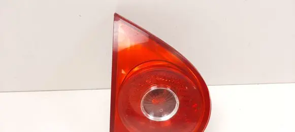 Volkswagen Golf V Tailgate rear/tail lights 1K6945093E