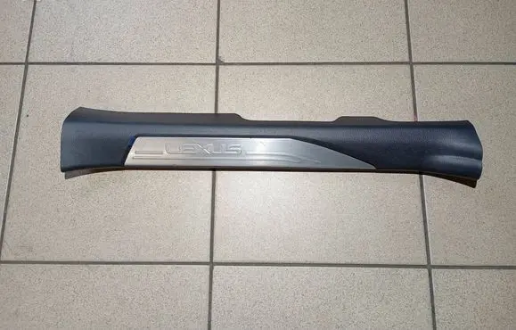 Lexus NX Front sill trim cover 6792078040