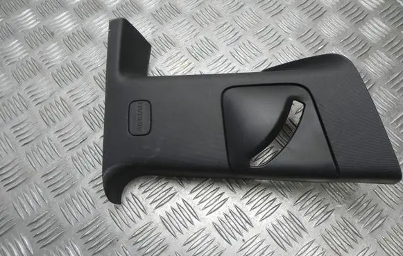 (B) pillar trim (top)