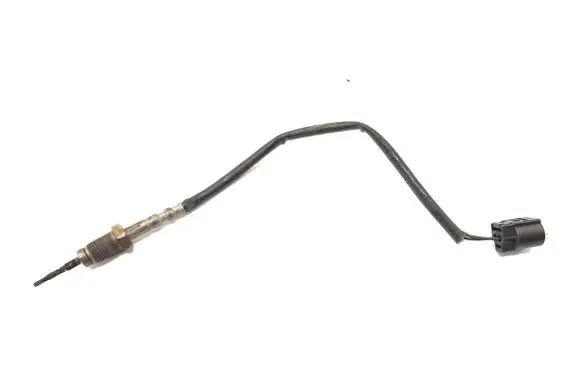 BMW 5 E60 E61 Exhaust gas temperature sensor 7795174