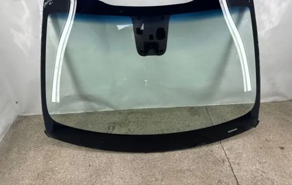 KIA Sportage Front windscreen/windshield window 43R00340 DOT765AS1M423
